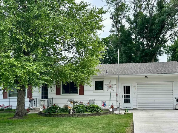 1103 6th Ave N, Northwood, IA 50459
