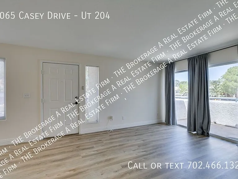 3065 Casey Dr #204 — Photo 10