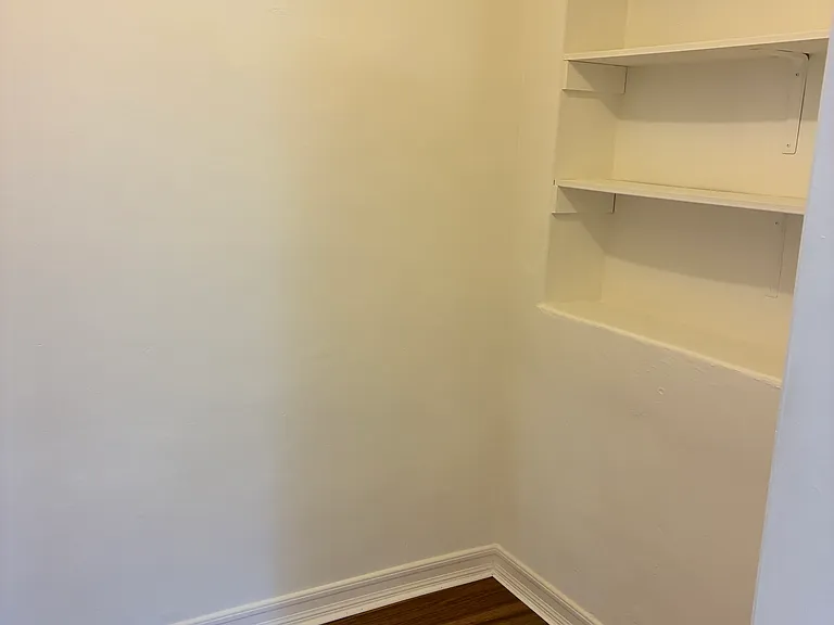Apt 101 Closet