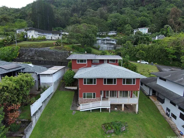 3086 Kaohinani Dr, Honolulu, HI 96817