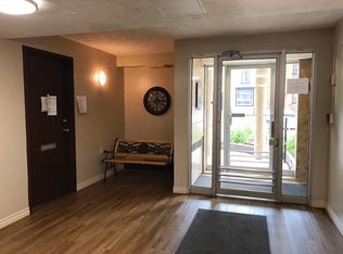 Canadiana Apartments, Hamilton, ON L8P 2C6