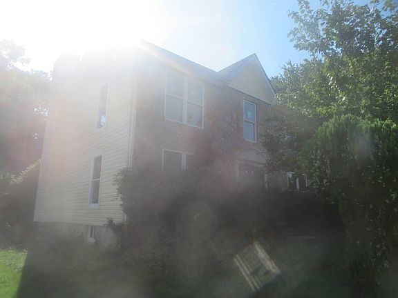 3rd image of 9710 Traverse Way