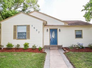 1627 W 8th St, Freeport, TX 77541