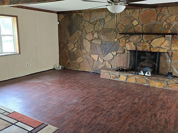 3rd image of 3503 WINDY HILL Place