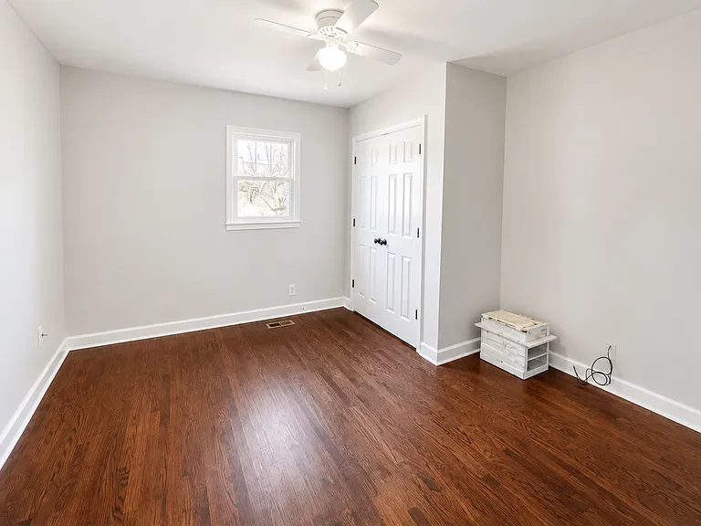 4130 La Salle Ave — Photo 3