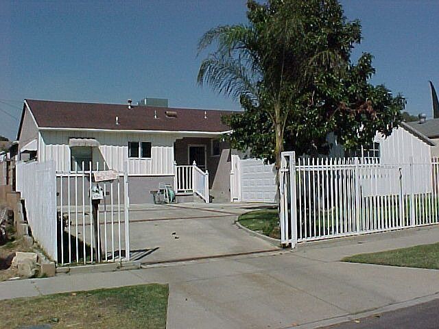 Excellent Curb Appeal