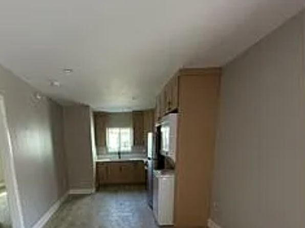 627 N  Soto St # 4, Los Angeles, CA 90033 – Studio–2-bedroom rental in Sunland