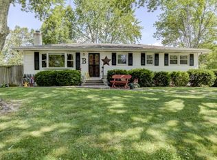 630 E Walnut St, Mt Zion, IL