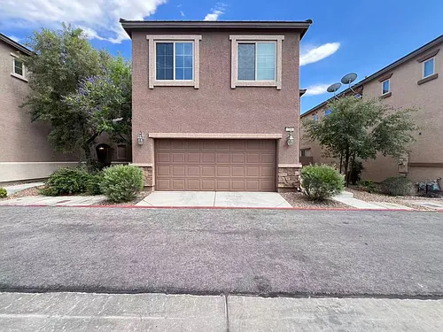 714 Calamus Palm Pl Photo 1