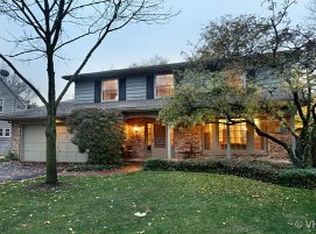 155 S Evanslawn Ave, Aurora, IL