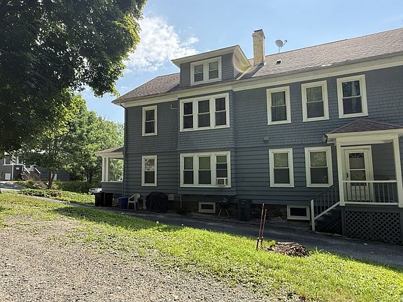 3rd image of 33 Barnes Ave