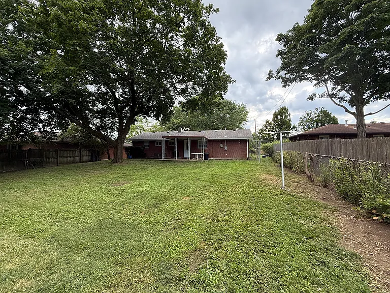 5756 Kendon St — Photo 16