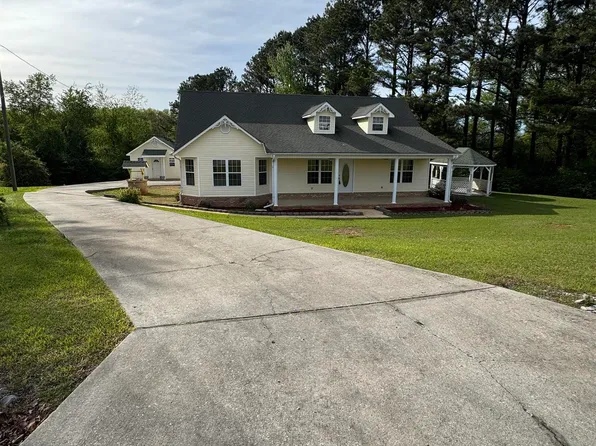 121 County Road 372, Trinity, AL 35673