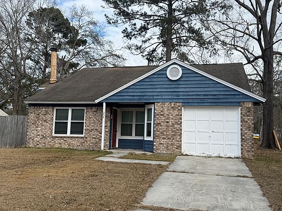 4th image of 255 Falcon Dr