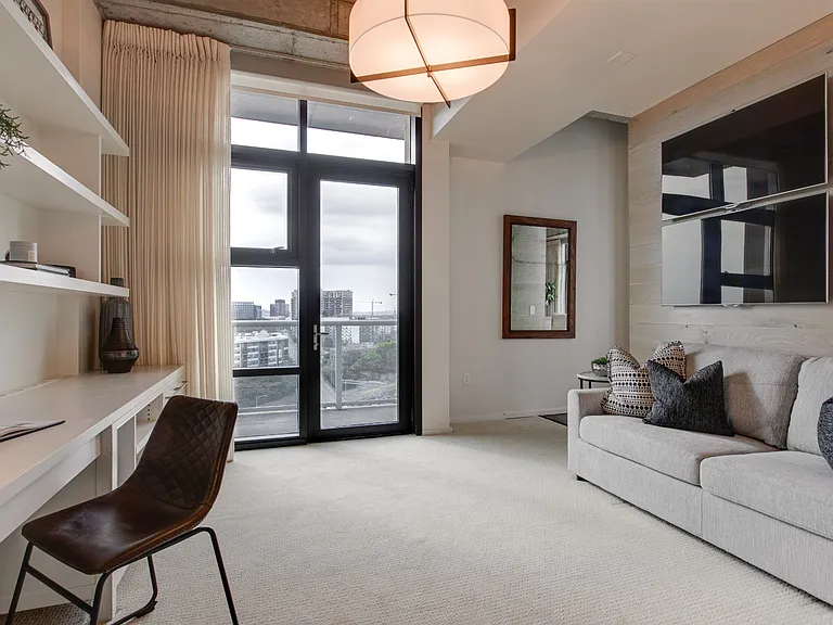 700 12th Ave S #1101 — Photo 52