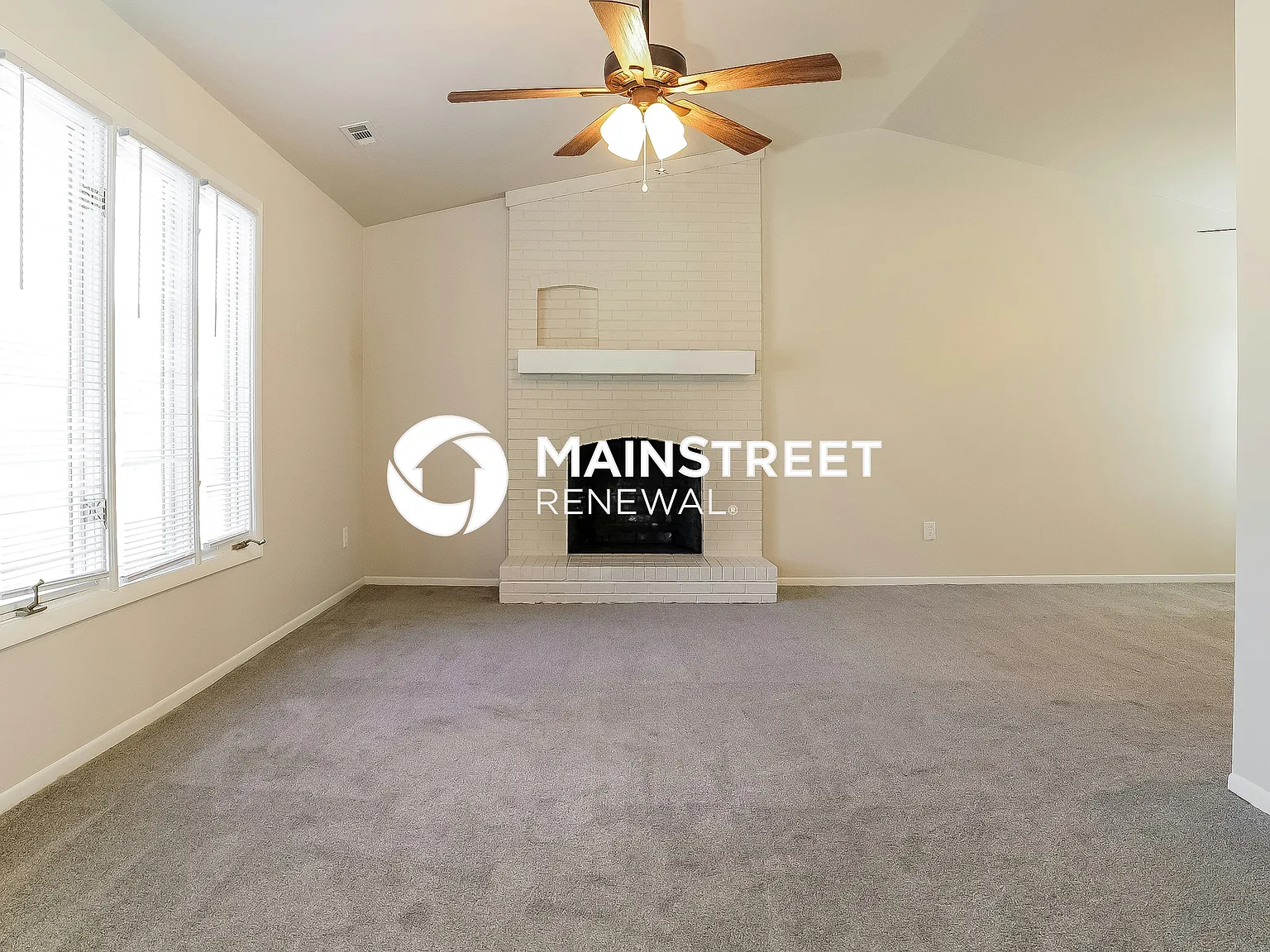765 Sagebrush Trl — Photo 4