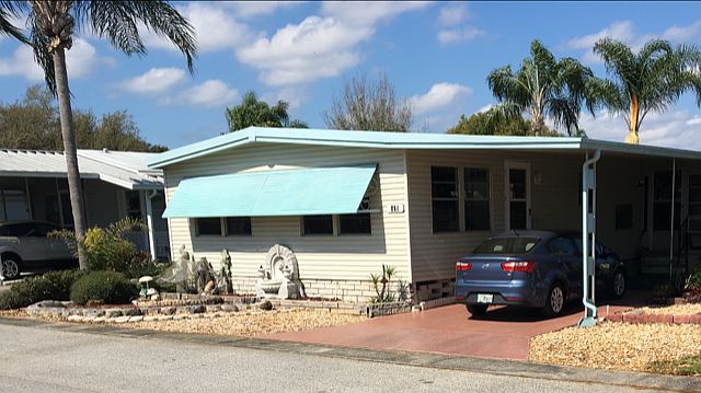 1st image of 405 Dolphin Dr S