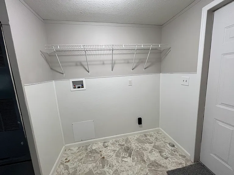113 Speer Dr — Photo 8