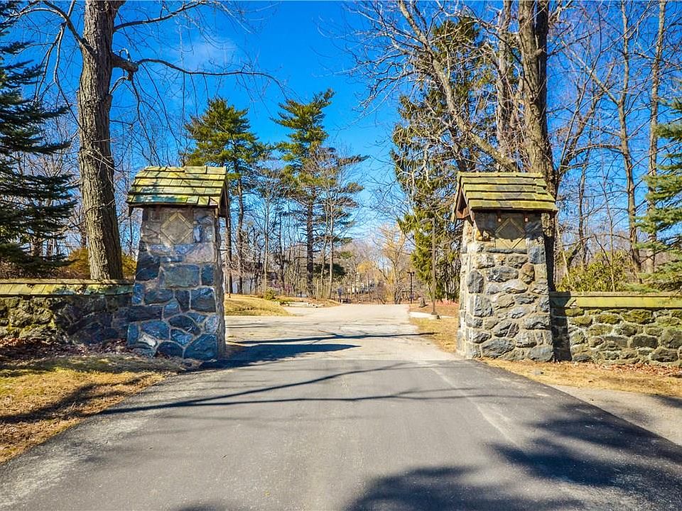 1st image of 620 Sleepy Hollow Road