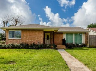 6801 Edgemoor Dr, Houston, TX 77074
