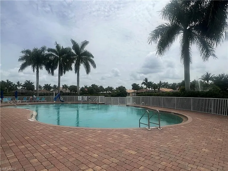 14265 Manchester Dr — Photo 33