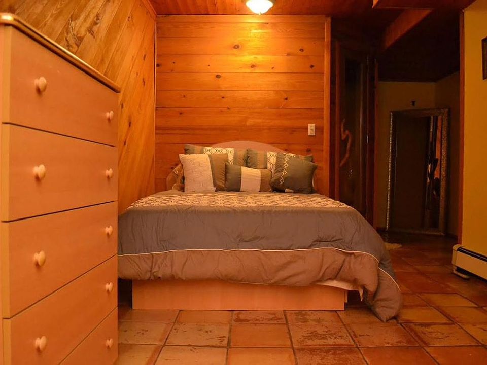 1st image of 76 Church St #Basement