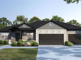 612 Flagstone Pass Dr, O'Fallon, IL 62269