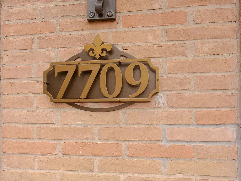7709 Broadway #123 — Photo 6