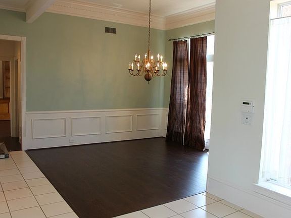 5th image of 3913 Sagamore Hill Ct