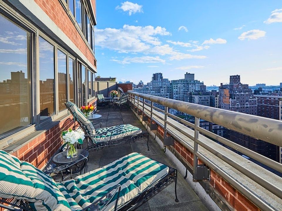 1st image of 225 W 83rd St APT 19L