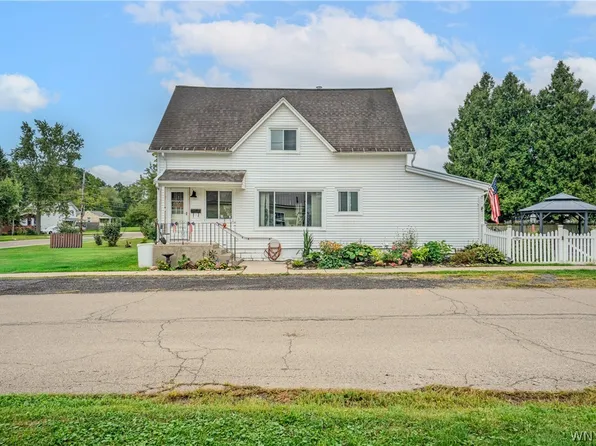 99 S Main St, Angola, NY 14006
