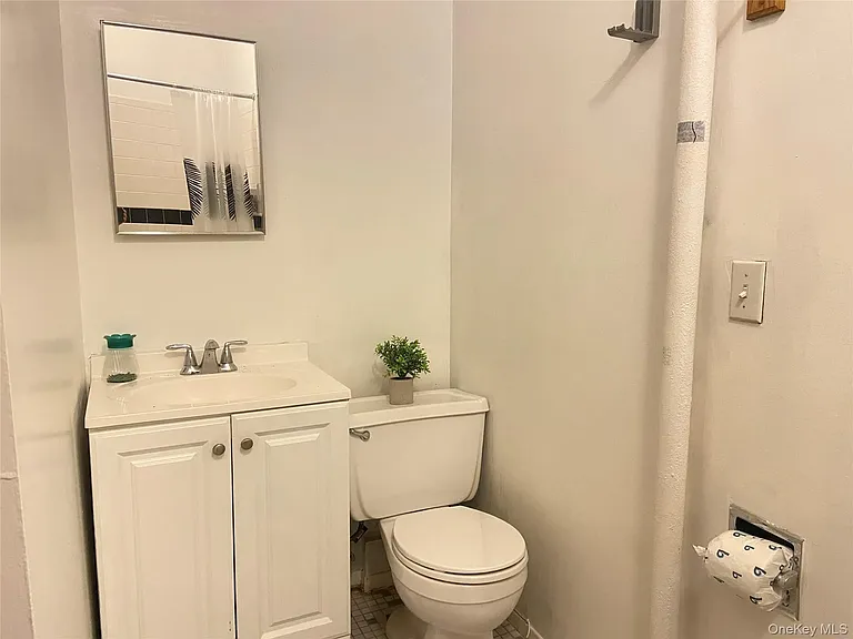 8449 168th St #1 — Photo 7