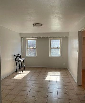 5th image of 7222 Caldwell Ave