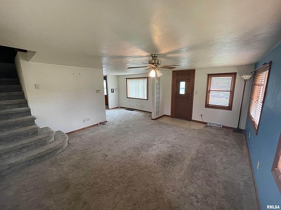 3rd image of 1239 1st St E