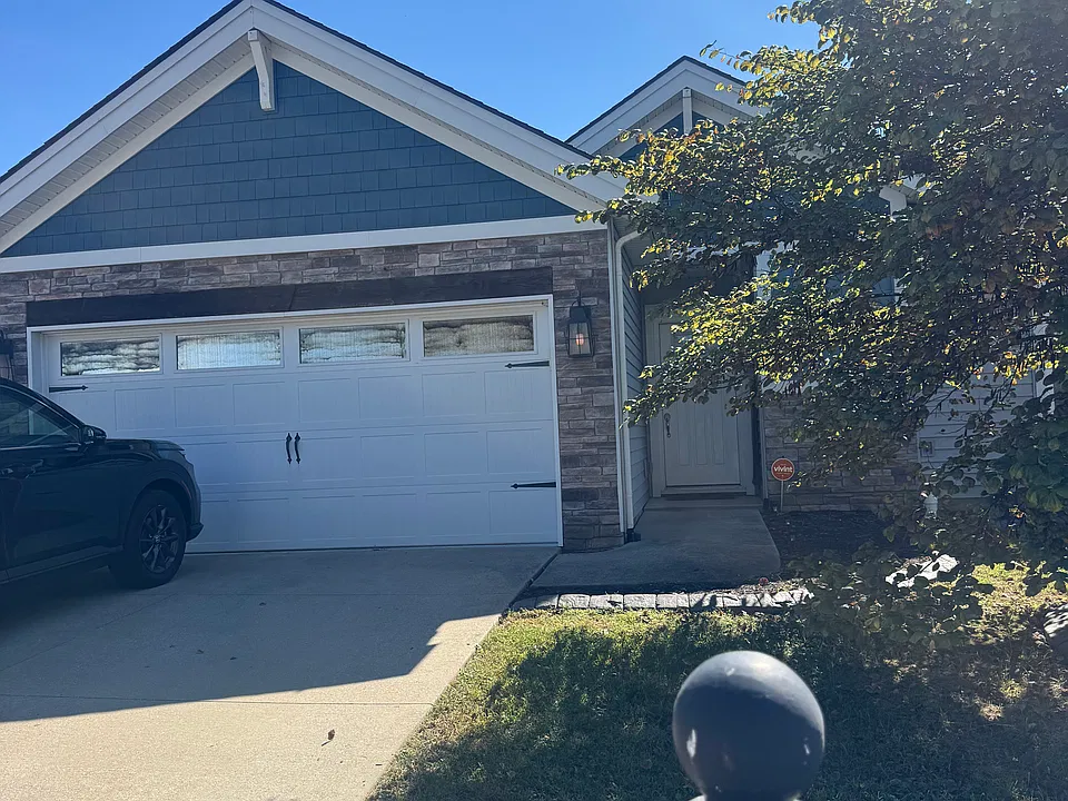 6473 Autumn Valley Trce