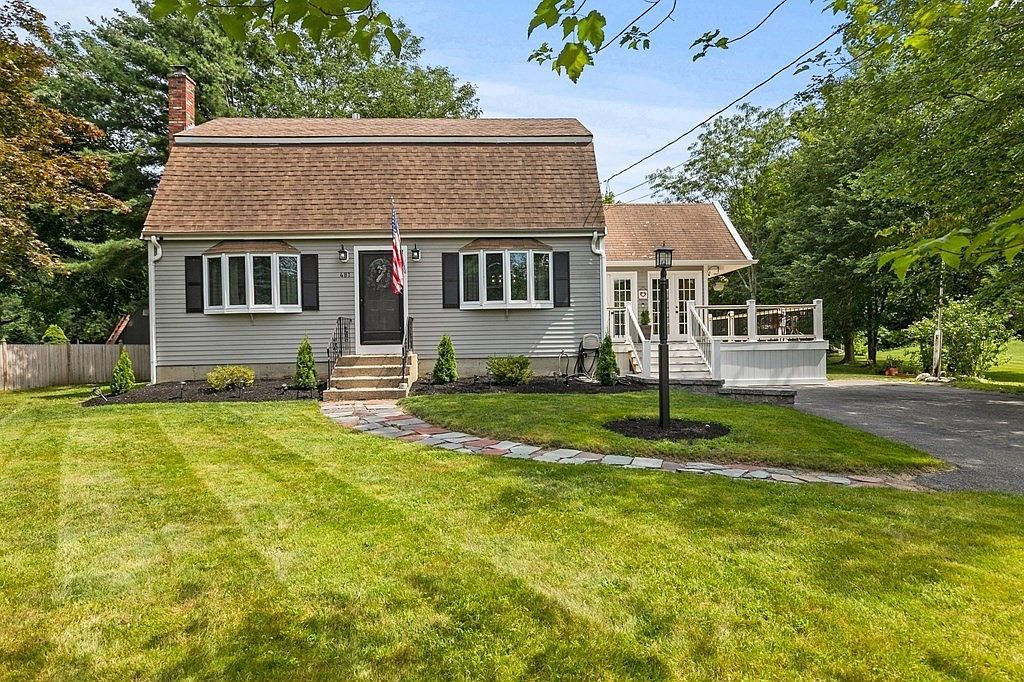 481 Union St, East Bridgewater, MA 02333 Zillow