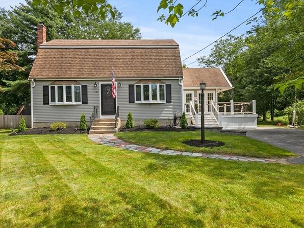 East Bridgewater Real Estate - East Bridgewater MA Homes For Sale | Zillow