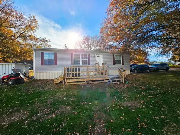 14 Red Oak Ln, Troy, PA 16947