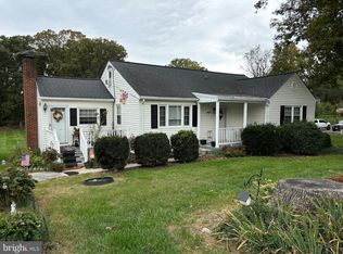 8737 Pohick Rd, Springfield, VA 22153