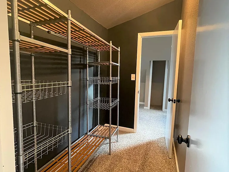 2022 W Pikes Peak Ave — Photo 16
