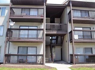 142 Haverford Ct #2, Hampton, VA 23666