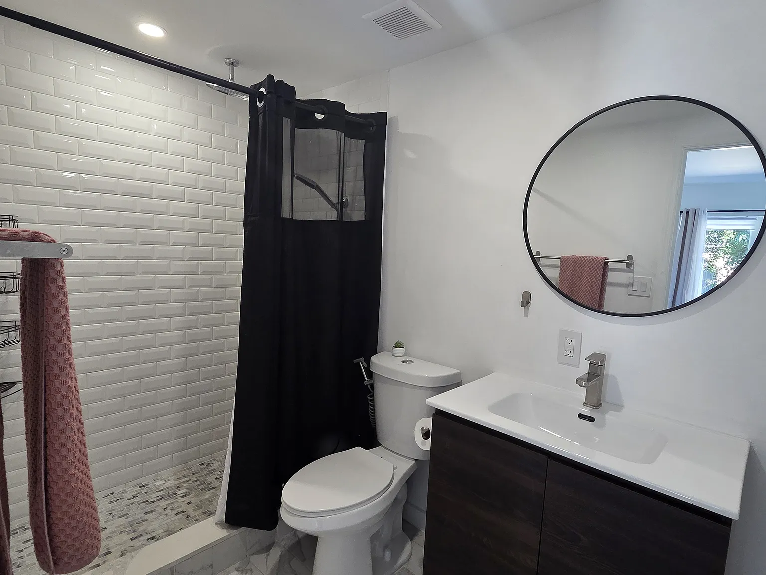 1 bed, 580 sqft, $1,650 — Photo 2