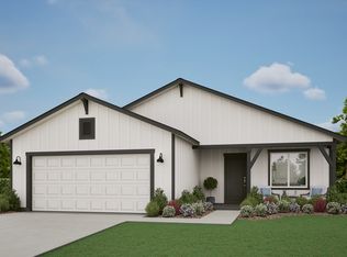 1050 NW Fairway Rd, Madras, OR 97741