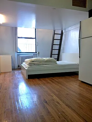 Rented by Authentic Realty | media 10