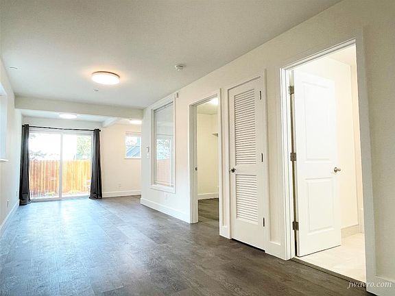 5th image of 532 Judah St #A