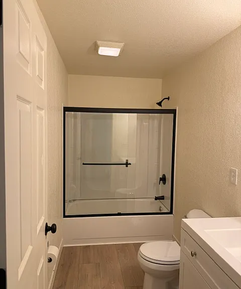 1109 McKinley Ave #1 — Photo 4