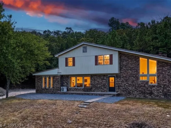 1206 Townsend Dr, Heavener, OK 74937