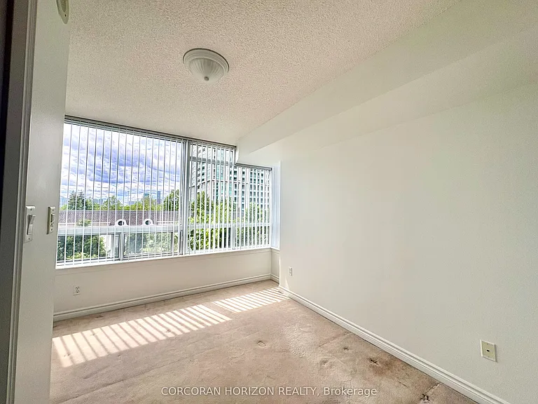 1 Rean Dr #314 — Photo 8