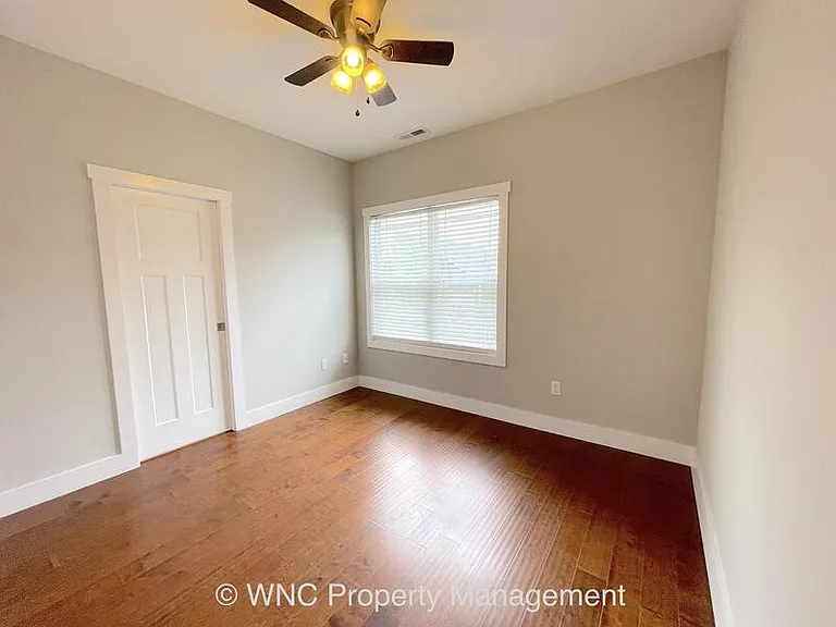 72 Leyland Cir — Photo 14