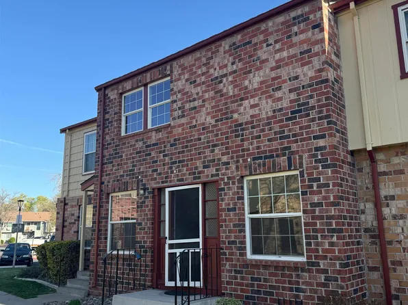 445 Pine Meadows Dr APT 29, Sparks, NV 89431